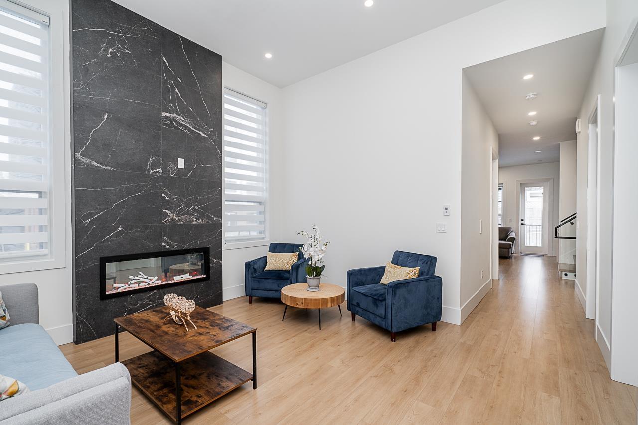 13098 112A AVENUE
