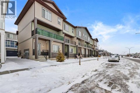 414 Corner Meadows Square NE Calgary AB T3N2N1