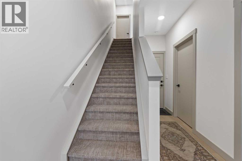 414 Corner Meadows Square NE