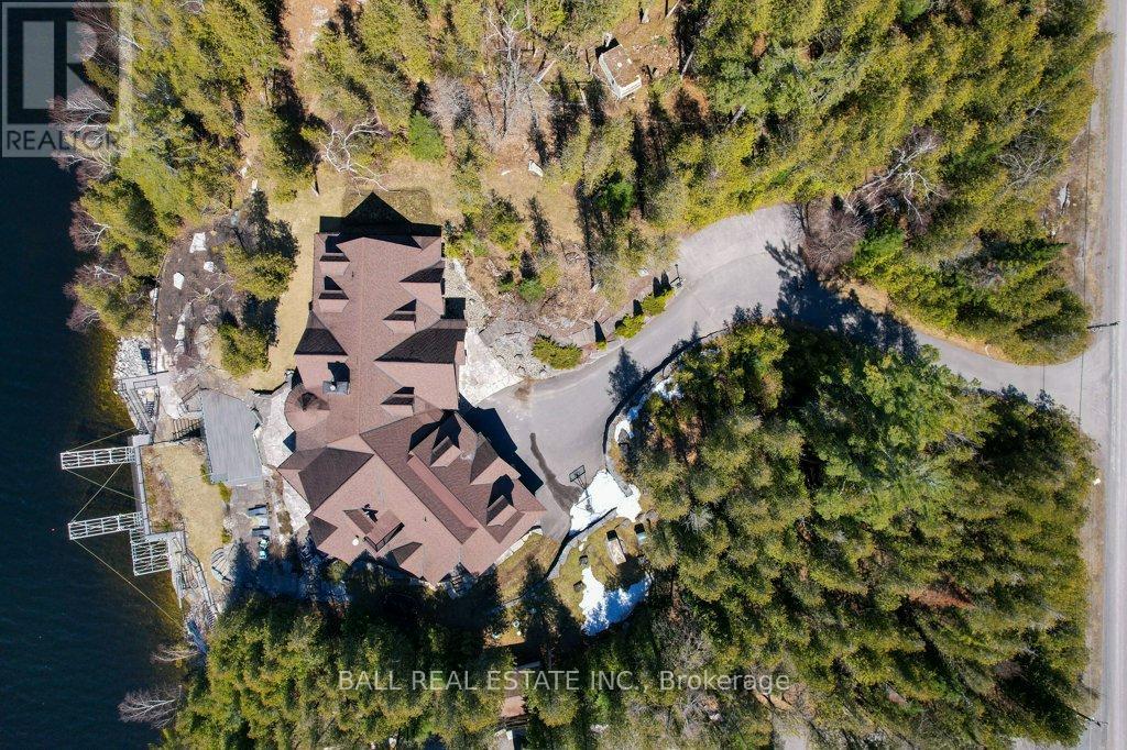 890 BIRCHVIEW ROAD