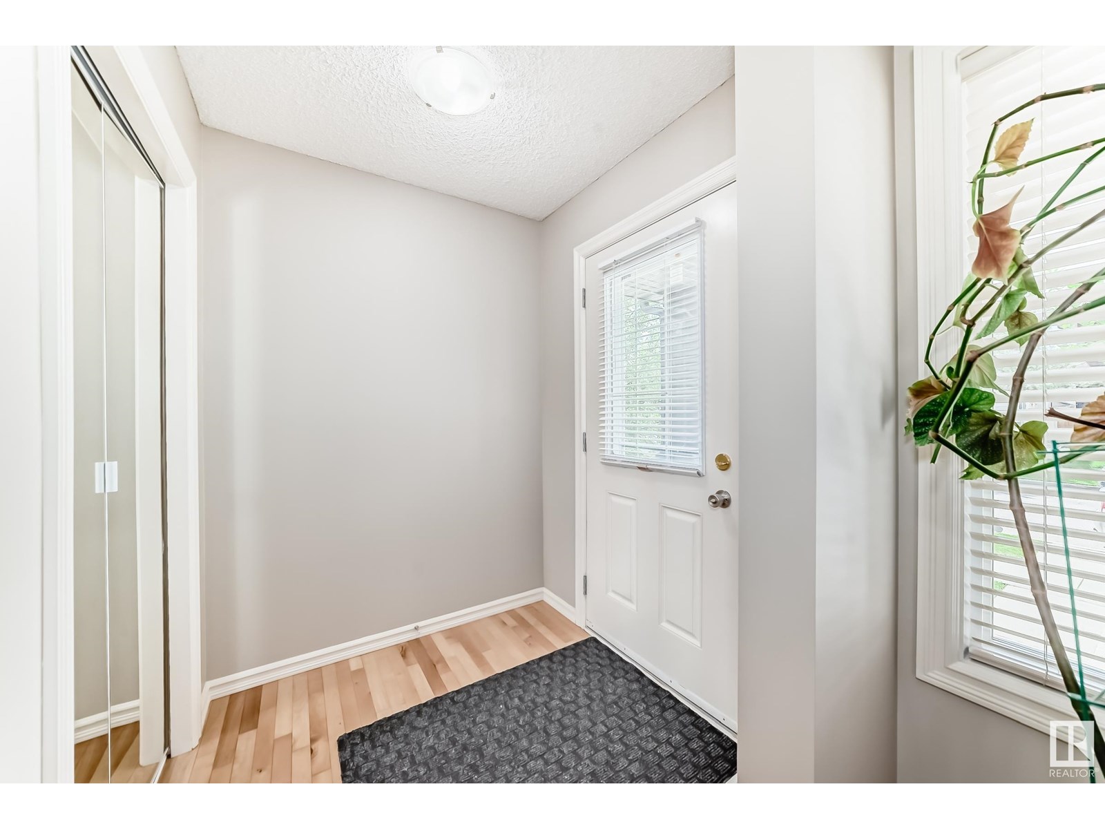 14767 140 ST NW