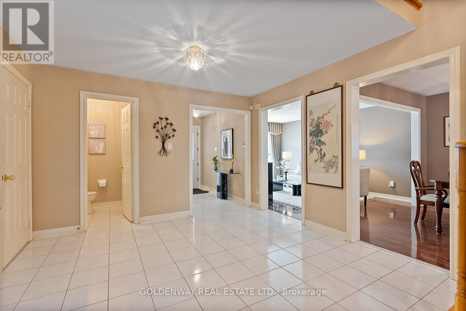 6 LOYAL BLUE CRESCENT