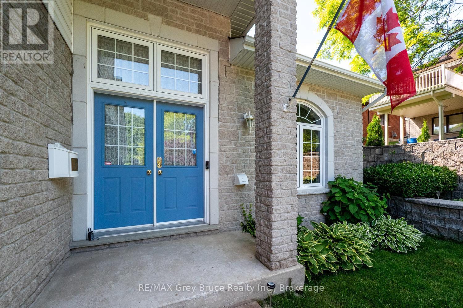 1510 7TH AVENUE W