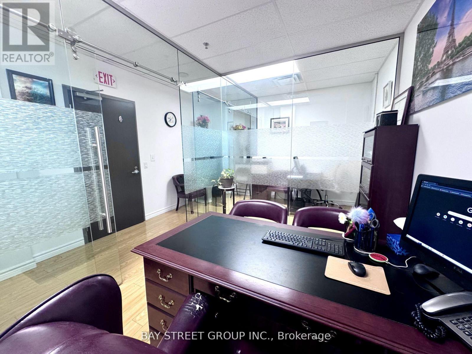 352 - 4750 YONGE STREET