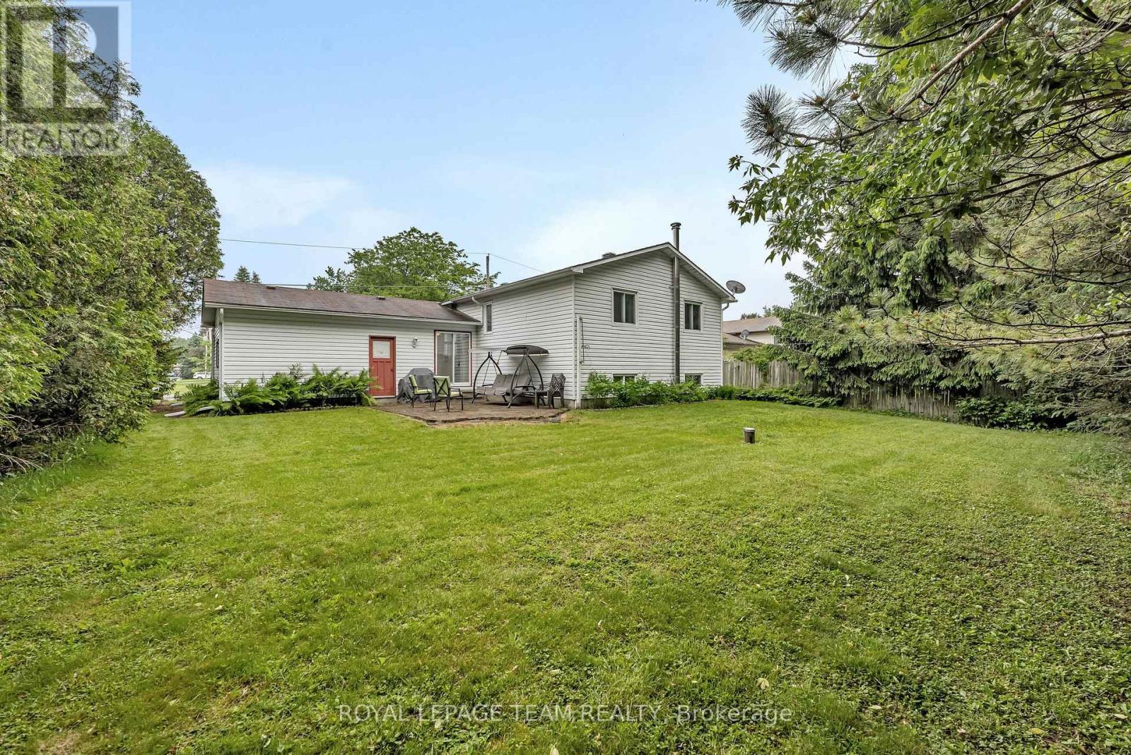 139 DUNLOP CRESCENT