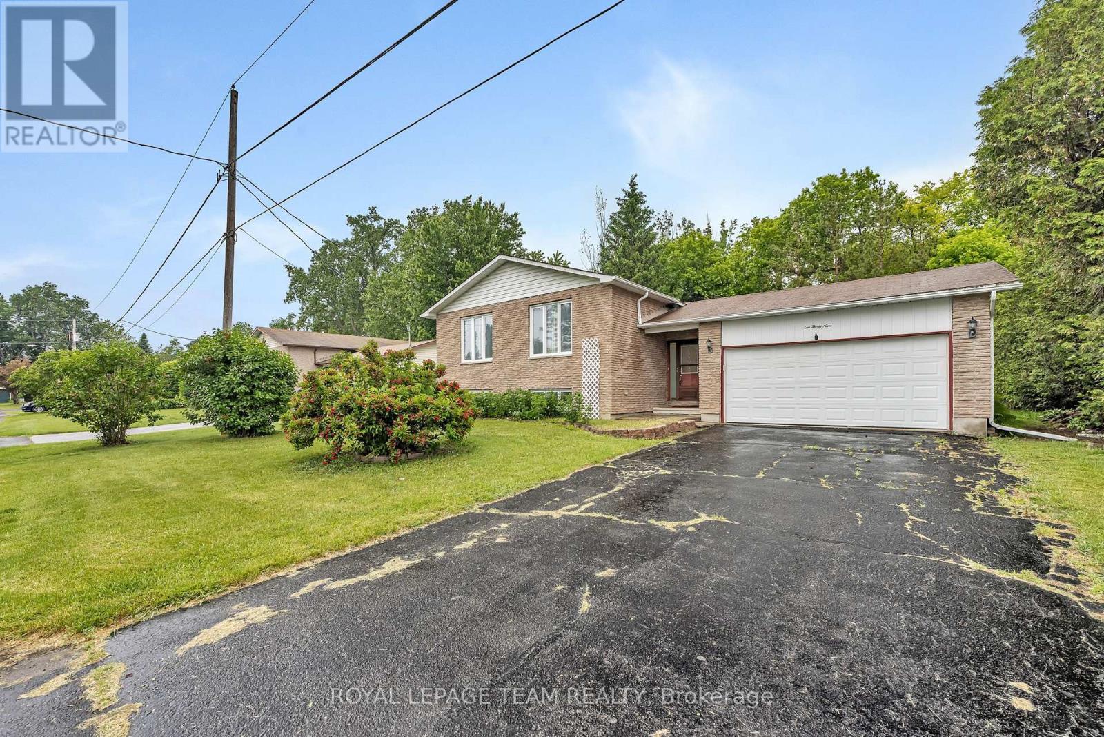 139 DUNLOP CRESCENT