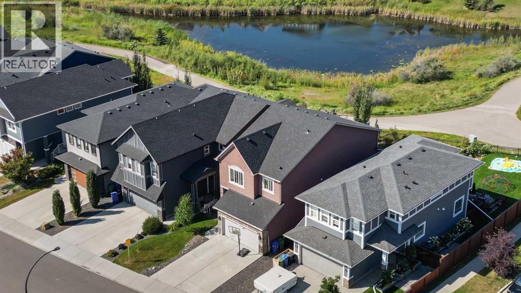 13 Cranbrook Cove SE