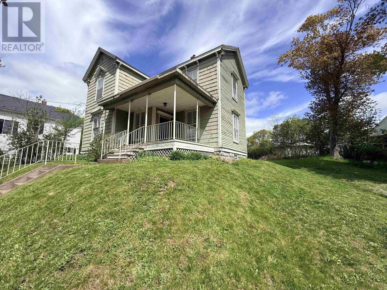 242 Fraser Street