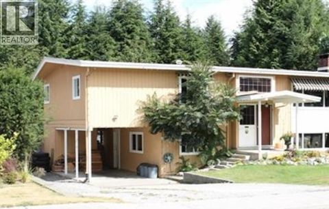 21729 124 AVENUE Maple Ridge BC V2X4H6