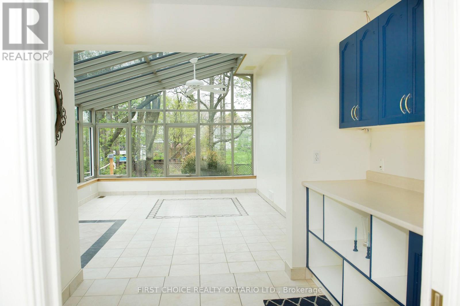 13 QUEENSTON DRIVE