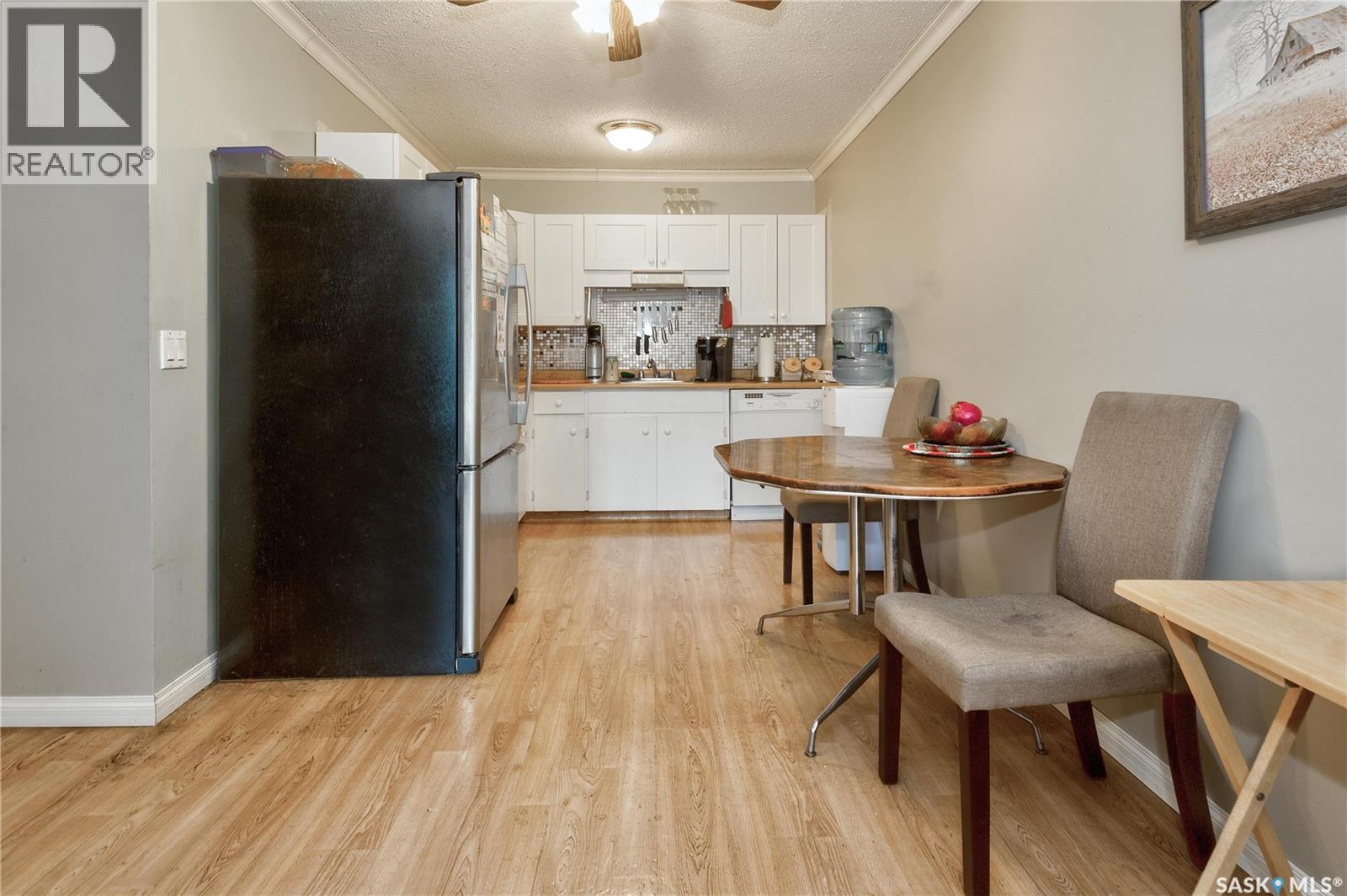 103 314 11th STREET E
