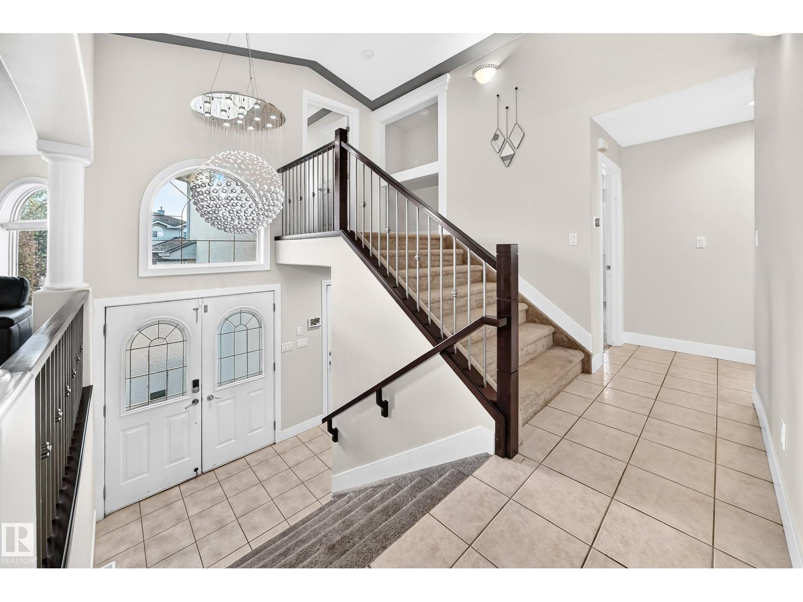 16124 76 ST NW