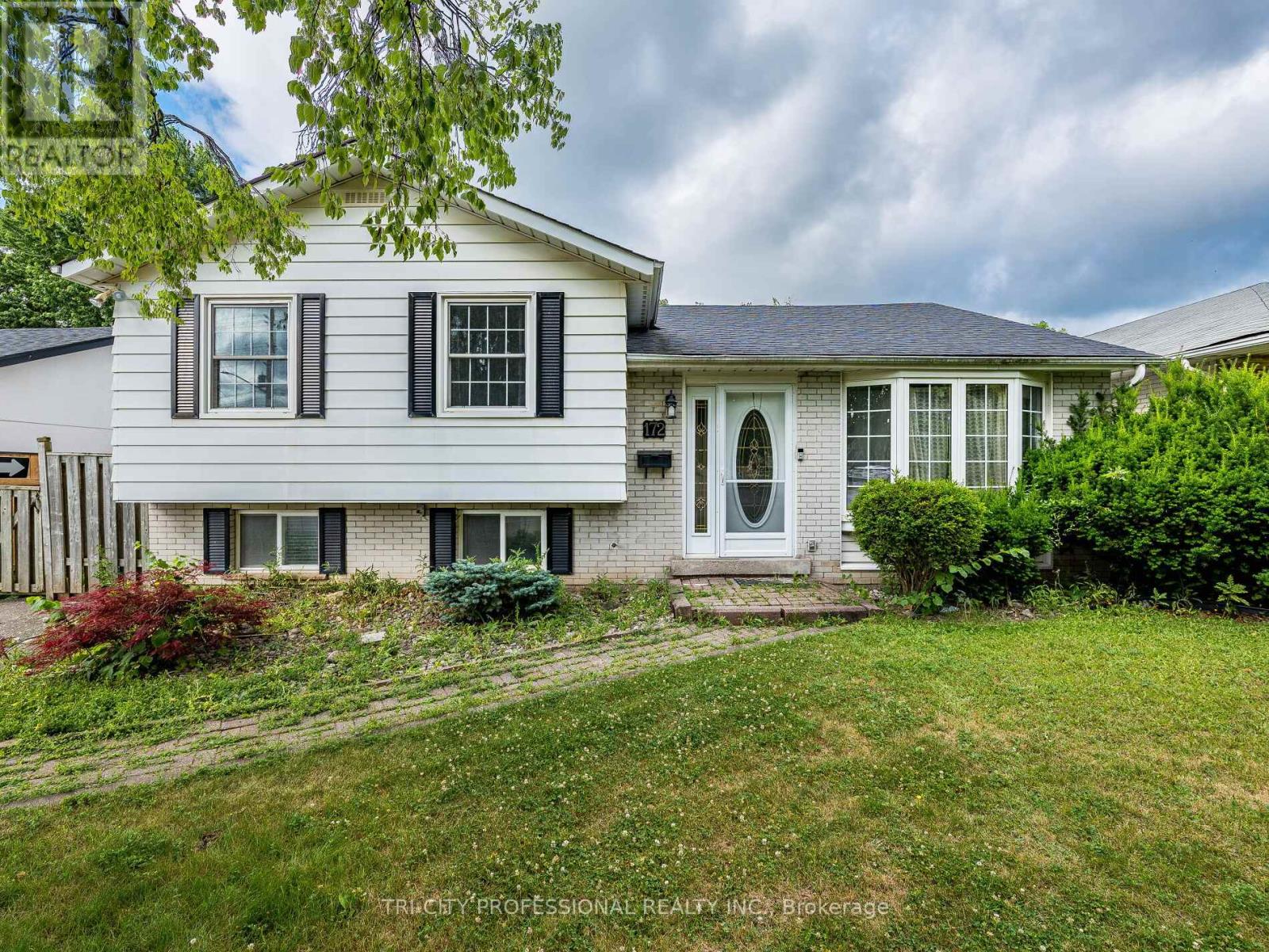 172 MOUNTAINVIEW ROAD S