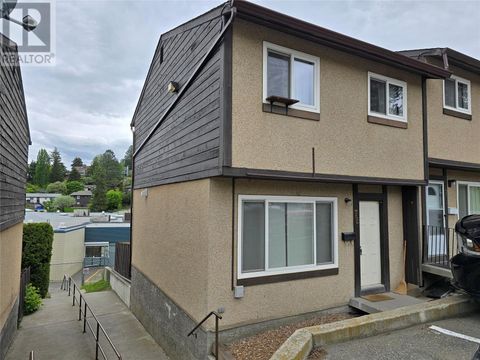 1605 Summit Drive Unit# 72 Kamloops BC V2E2A5