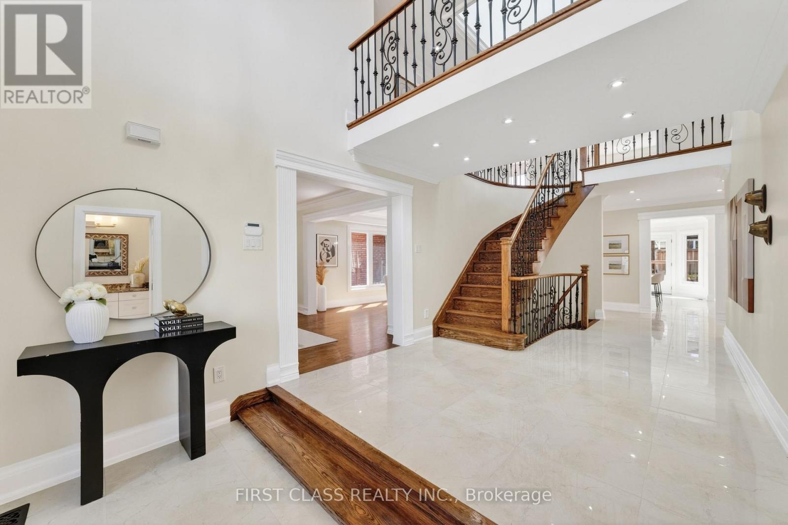 67 HILLHURST DRIVE