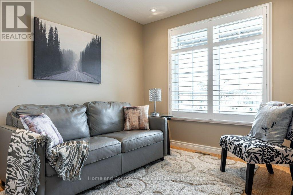 22 FINDLAY PLACE