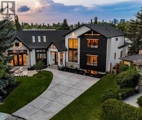 1608 49 Avenue SW Calgary AB T2T2T7