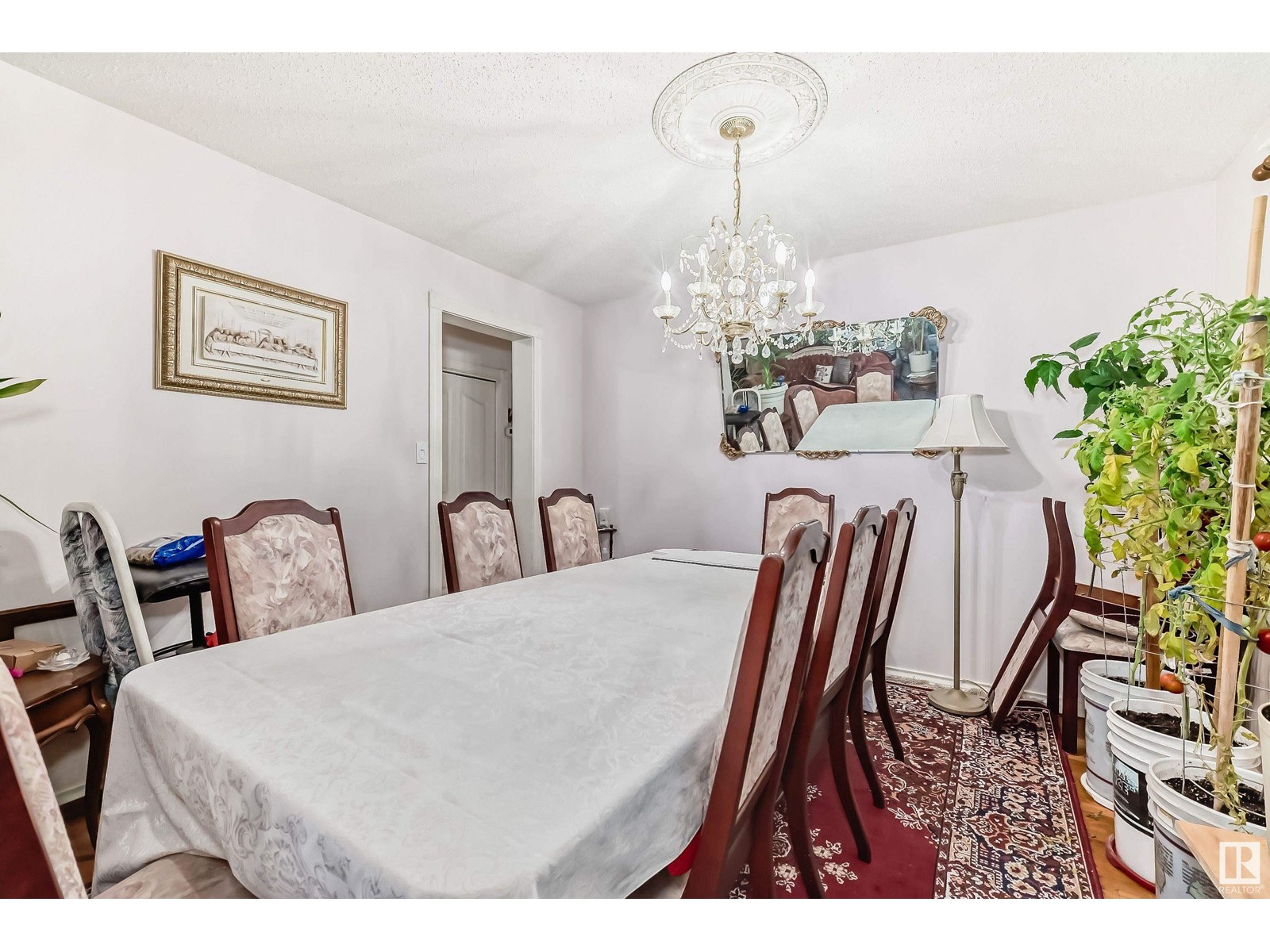 12223 93 ST NW NW