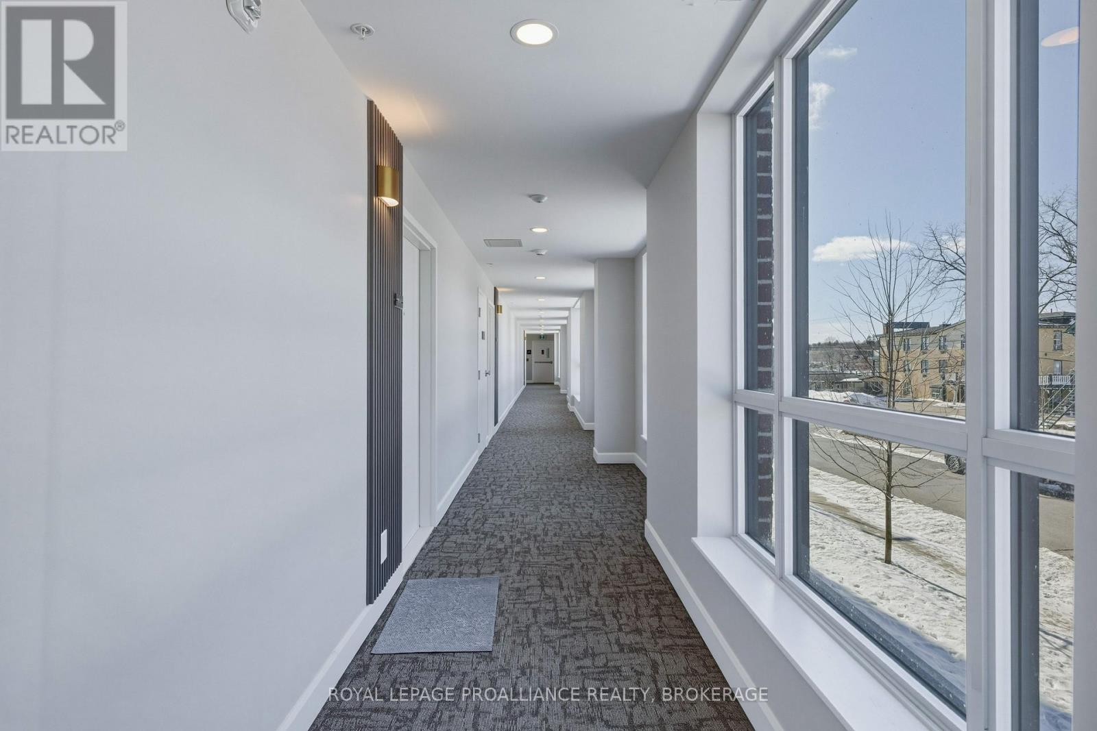 218 - 129B SOUTH STREET