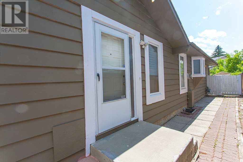 95 Millrise Drive SW