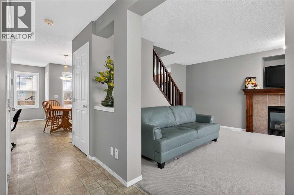 135 Copperstone Grove SE