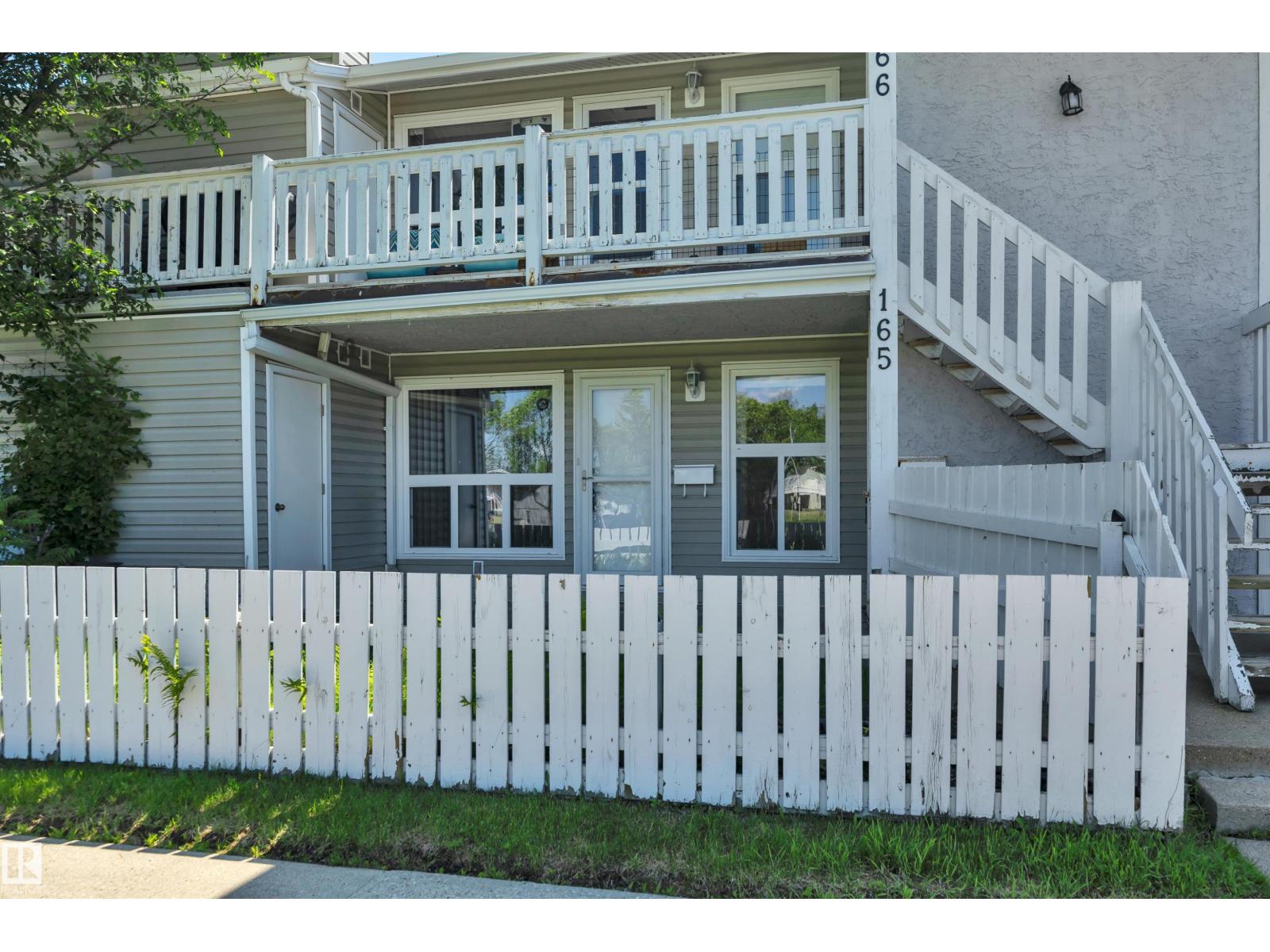 #165 2703 79 ST NW