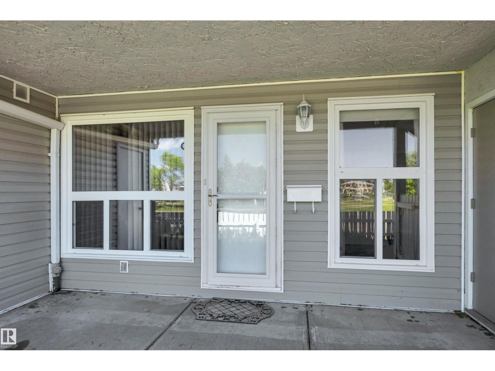 #165 2703 79 ST NW