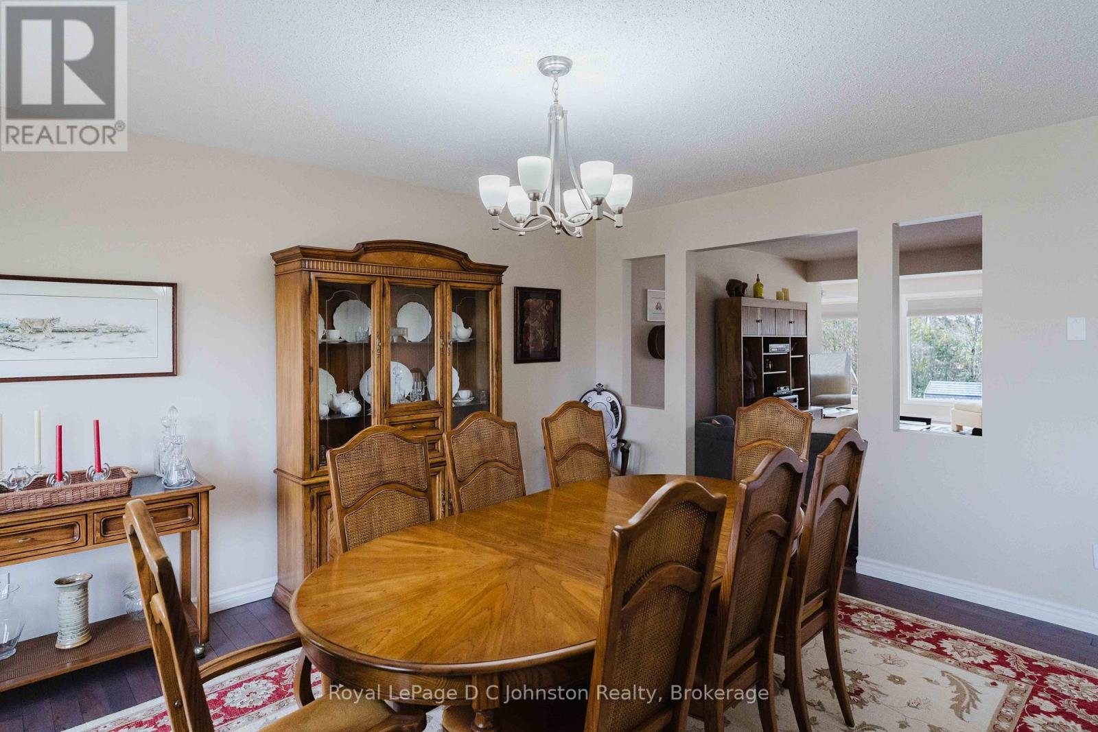 343 MAPLE DRIVE