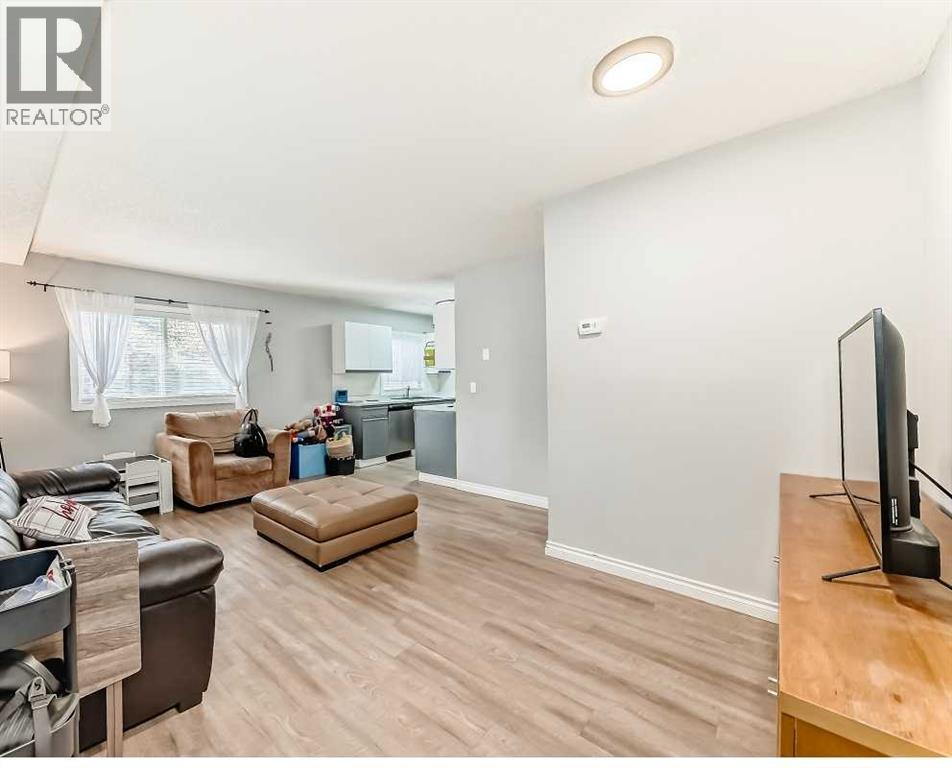 100, 2508 17 Street SW