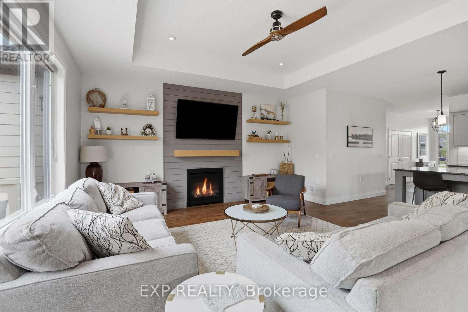 541 BENNETT CRESCENT