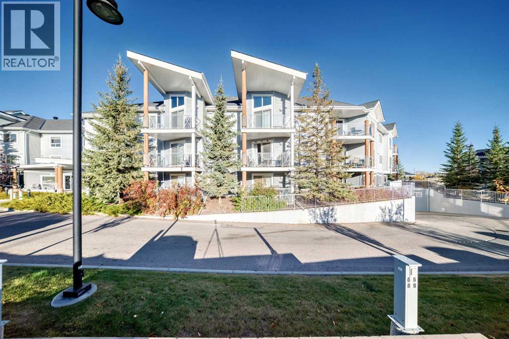 107, 380 Marina Drive