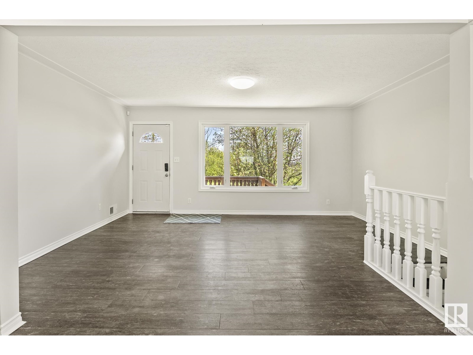 12722 113a ST NW