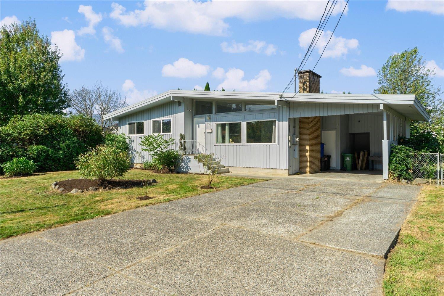 45415 BARTON AVENUE|Chilliwack Proper West