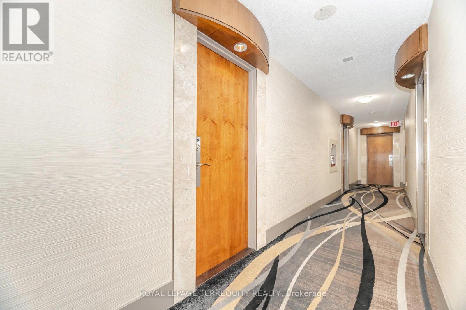 710 - 2121 LAKE SHORE BOULEVARD W