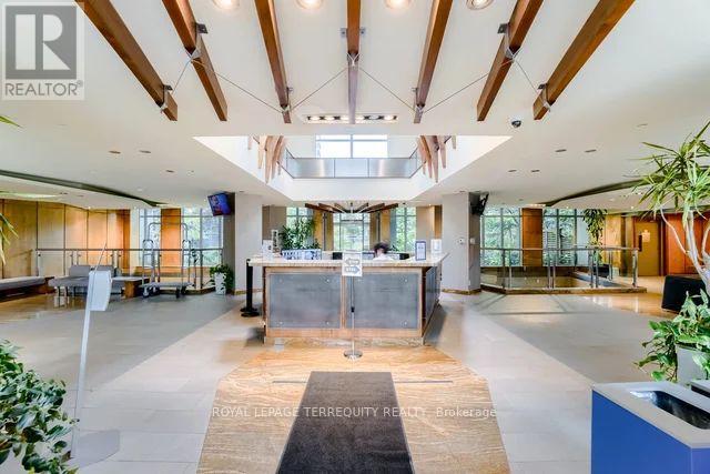 710 - 2121 LAKE SHORE BOULEVARD W