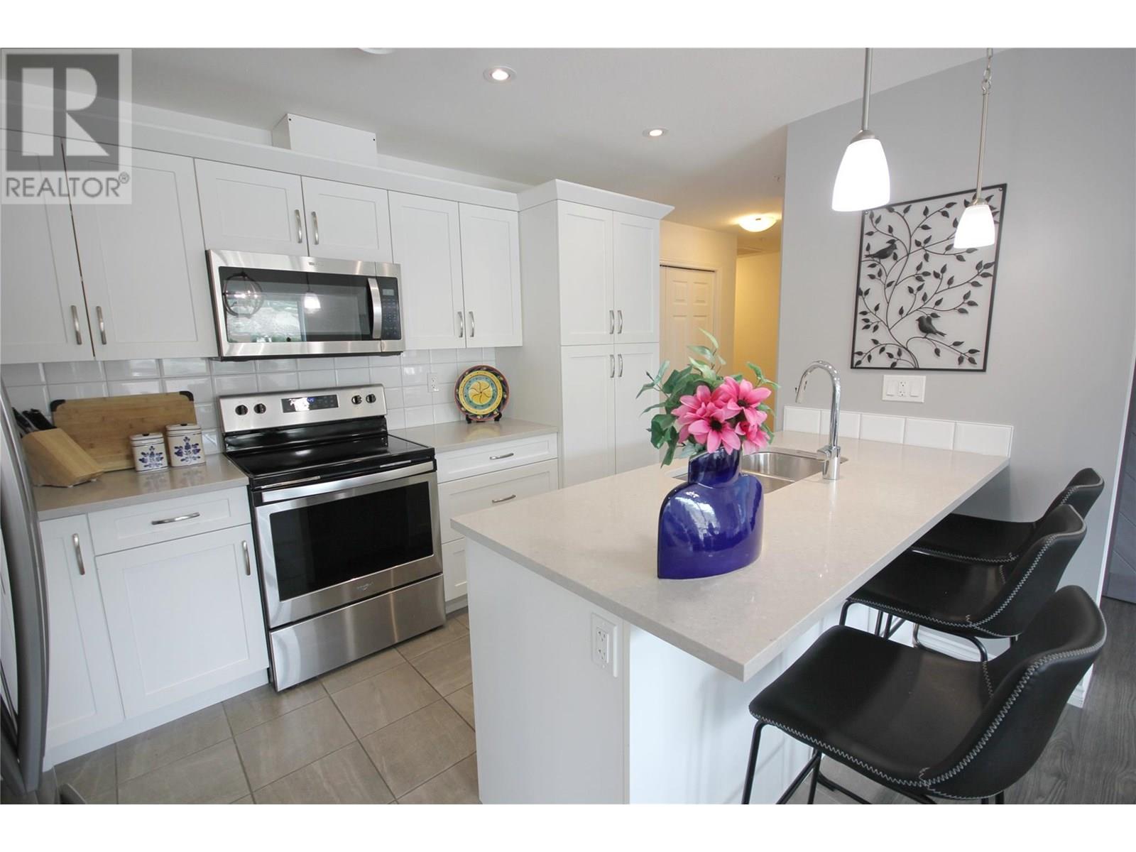 3388 SKAHA LAKE Road Unit# 707