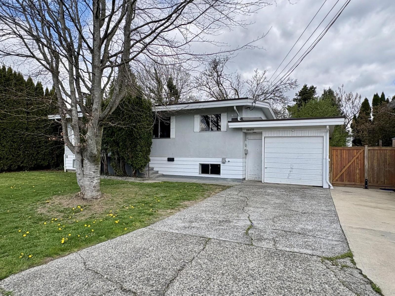 46675 FRASER AVENUE|Chilliwack Proper East