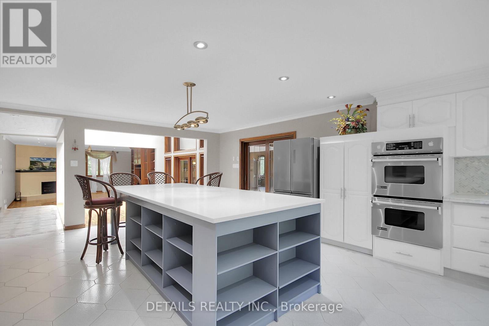 1341 SHYLO CRESCENT