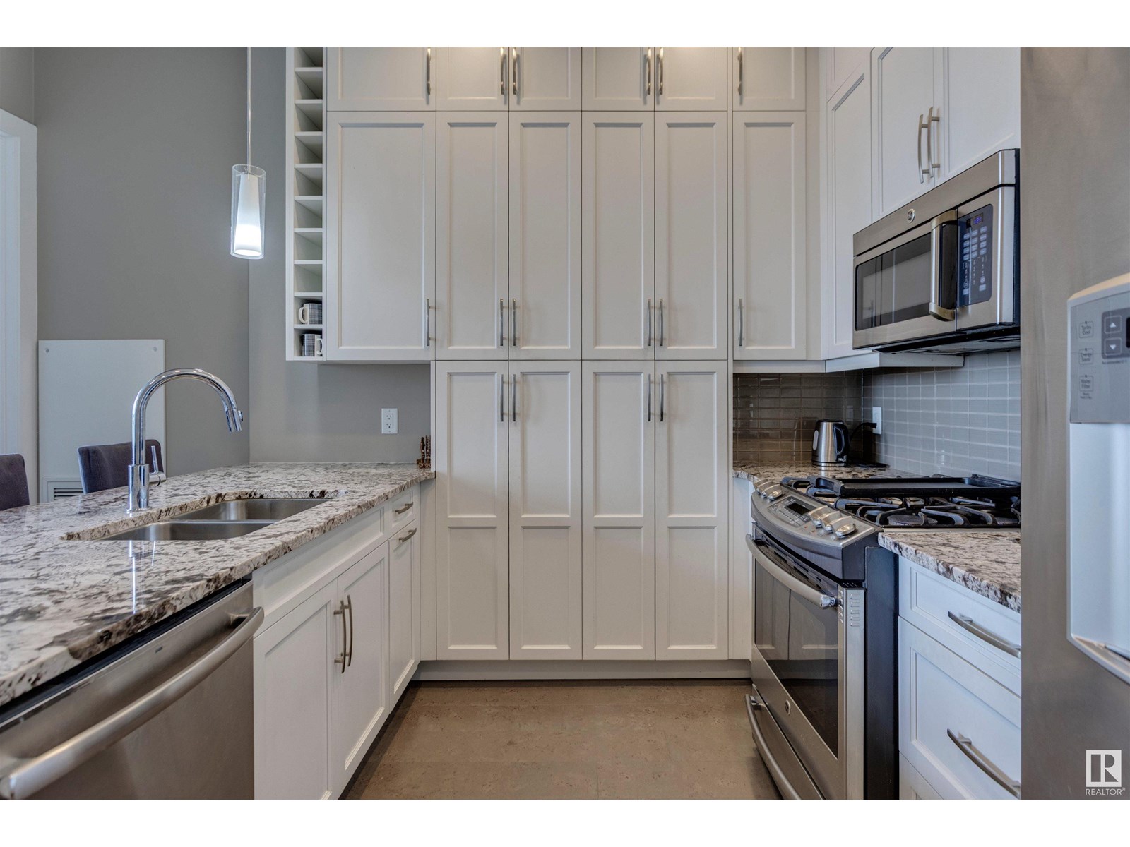 #603 11080 ELLERSLIE RD SW