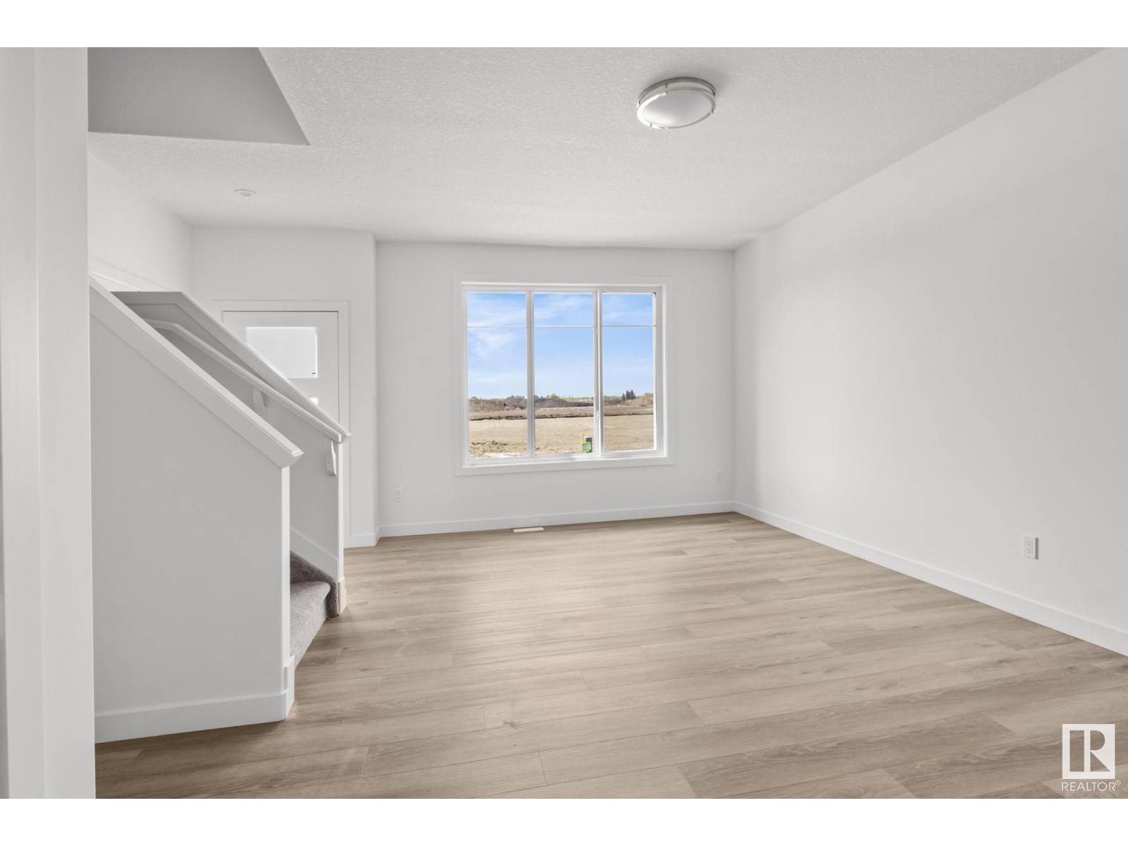 1939 210 ST NW NW