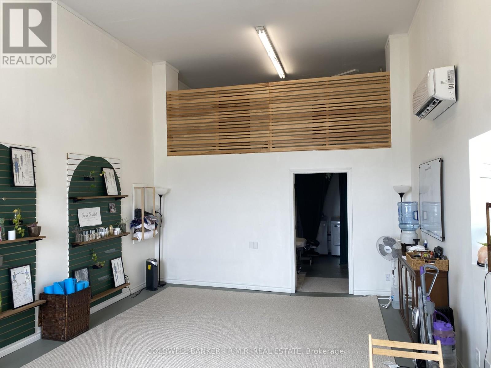 UNIT 12 - 726 ONTARIO STREET