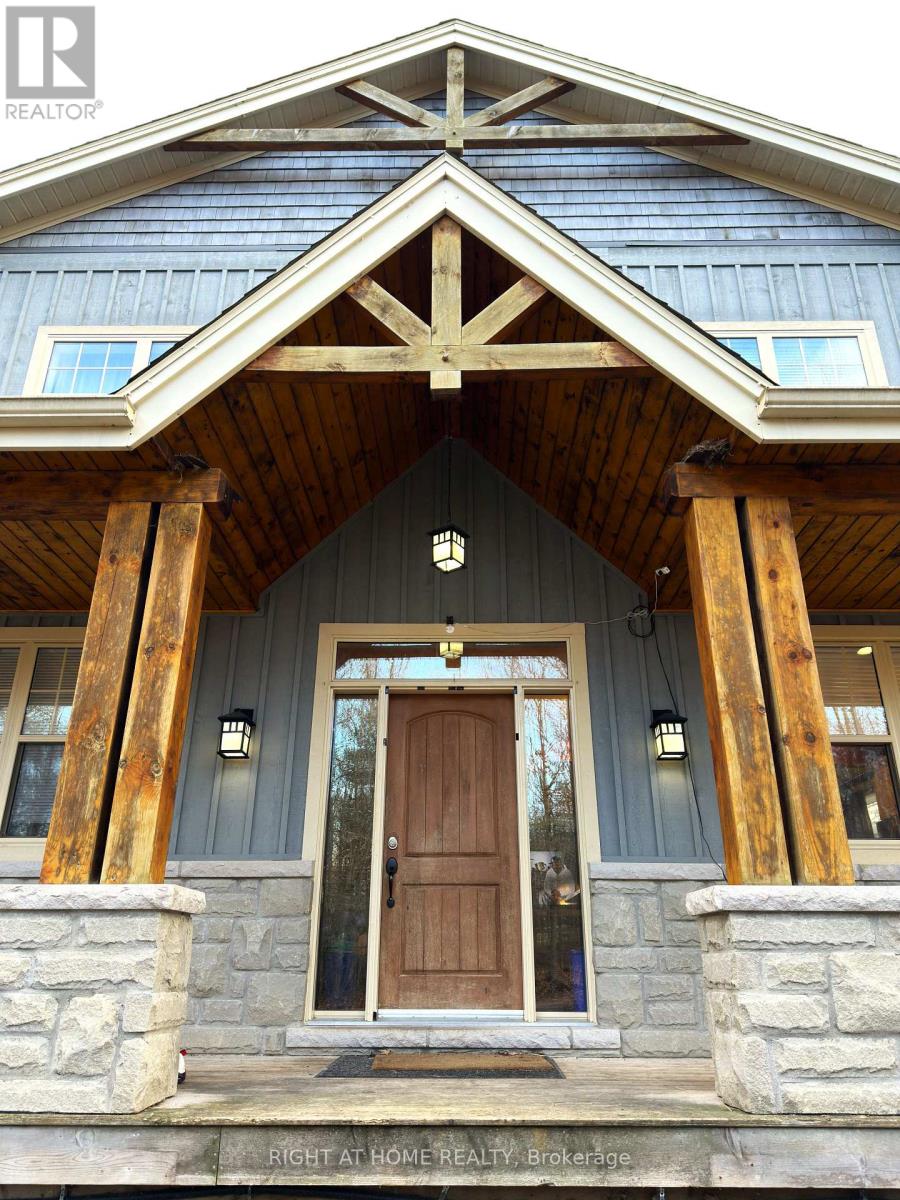 129 BLUE JAY CRESCENT