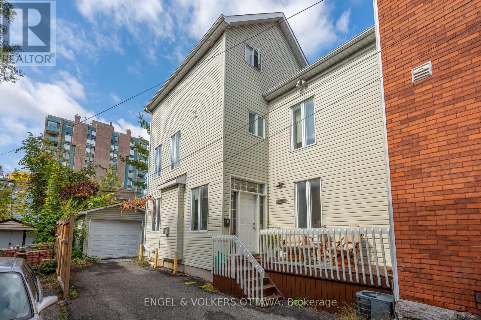 A & B - 116 CAMBRIDGE STREET N