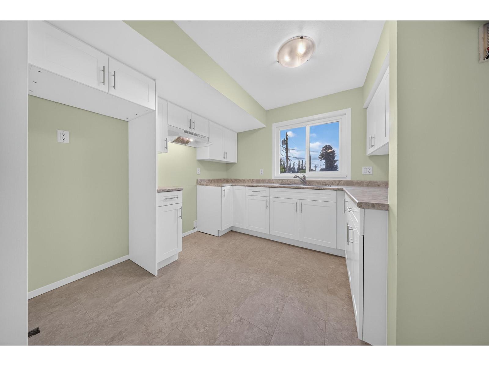 101 9516 ROTARY STREET|Chilliwack Proper East