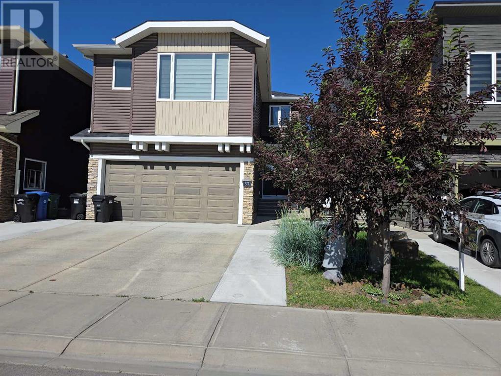 37 Savanna Grove NE