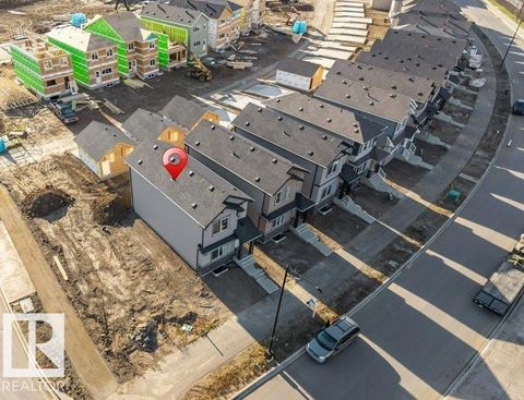 1007 ASTER BV NW Edmonton AB T6T2W8