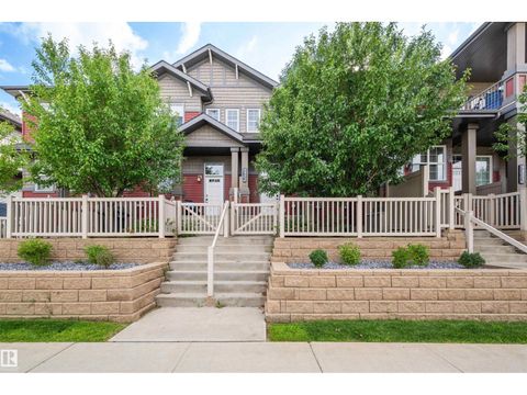 4021 Orchards DR SW Edmonton AB T6X1V2