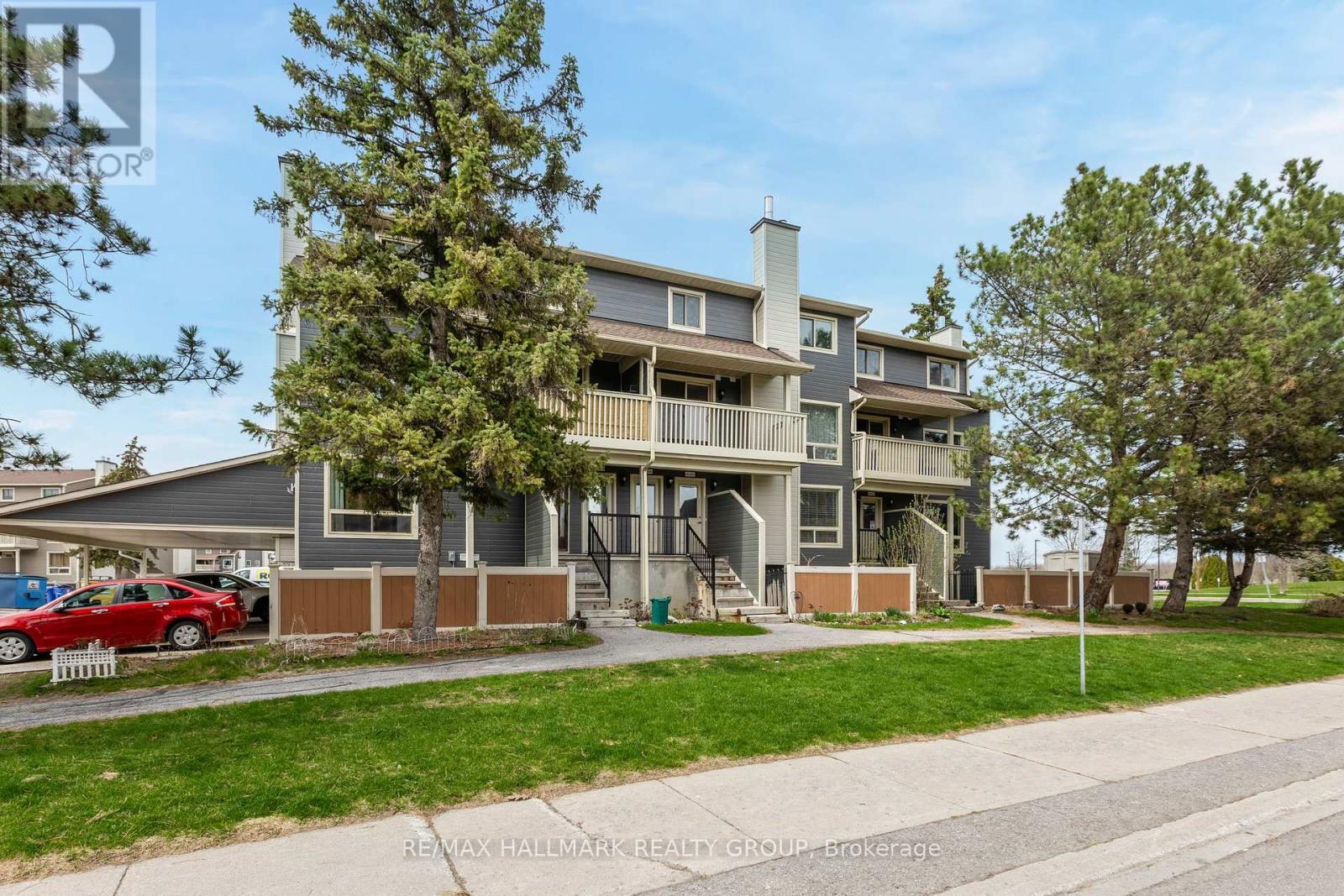 44A - 802 ST ANDRE DRIVE
