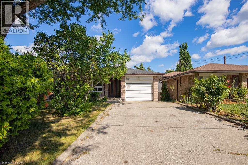 185 LAVINA Crescent