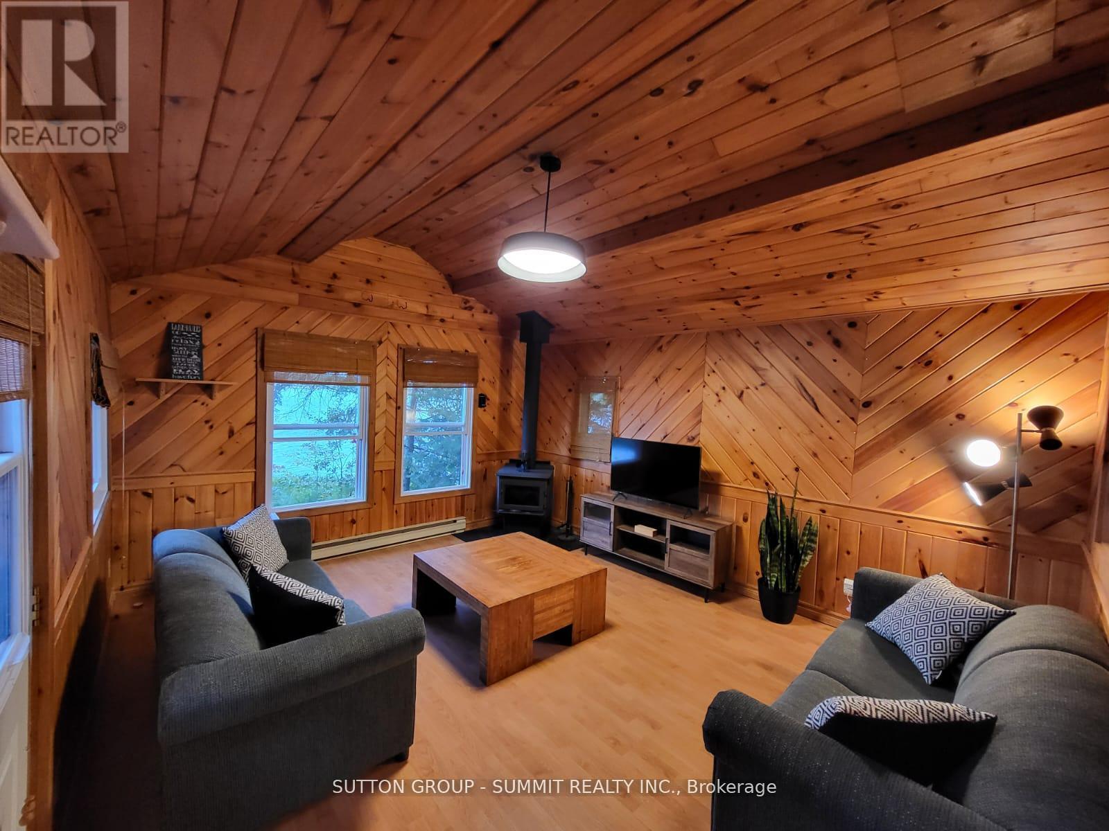 98 WEST HAM LAKE ROAD